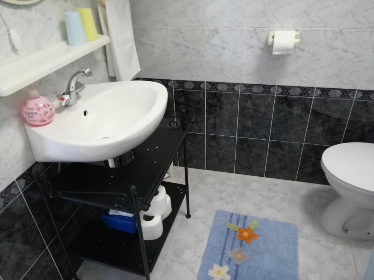 Studio Apartments Kuljis ヴィス エクステリア 写真