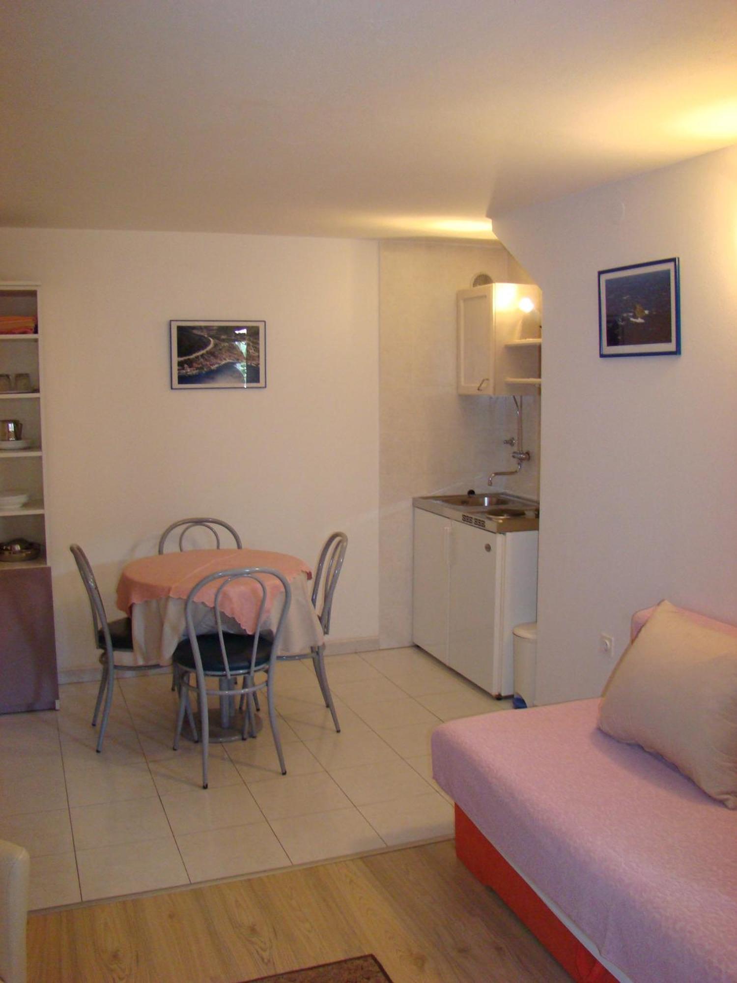 Studio Apartments Kuljis ヴィス エクステリア 写真